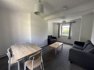 Photo 19- click for photo gallery